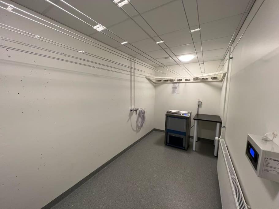 Suite - King Size Bed - Gym&Wifi - Indoor Parking Rovaniemi Eksteriør billede