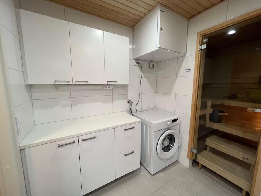 Suite - King Size Bed - Gym&Wifi - Indoor Parking Rovaniemi Eksteriør billede